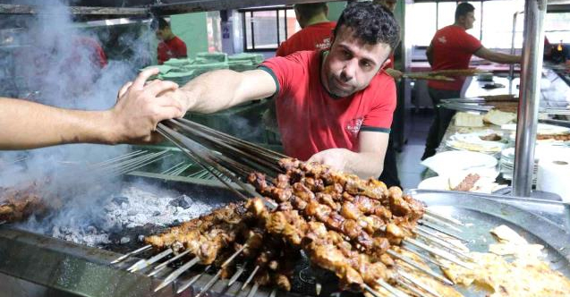 Ustaların 'yüksek maaş versek de işçi yok' isyanı