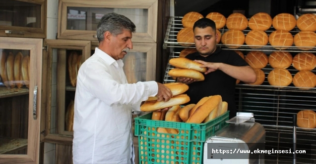 Bakkal ve marketlere ekmek satışını durdurmuşlardı! Zam kararı çıktı...