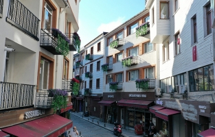 Üsküdar'ın gastronomi caddesi Uncular olacak