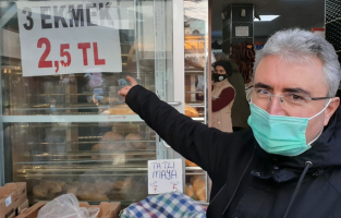 Fiyatı duyan ekmek almaya koşuyor