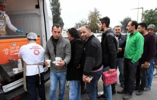 Mersin'i Gülümseten Proje: '1 Ekmek 1 Çorba'
