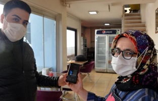 Kahramanmaraşlı kadın Bitcoin'le gözleme satıyor