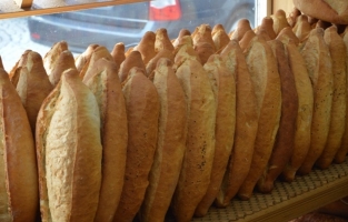 Valilik, ekmek zammını iptal etti