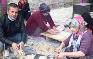 Ispanaklı ekmek tam not aldı