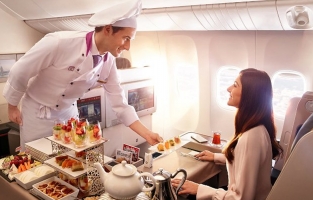 Tüm personelini ücretsiz izne çıkardı!