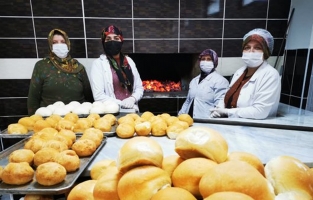 4 kadın ekmeğini 'ekmek' yaparak kazanıyor