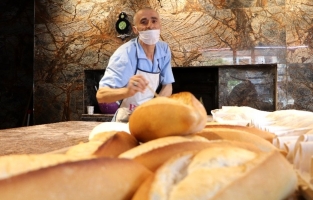 Ekmeğe yapılan zammı mahkeme durdurdu.