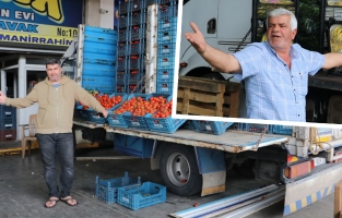 Tonlarca sebze meyve hal esnafının elinde kaldı