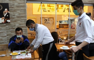 Restoran işletmecileri: Mekanlara girişlerde iki doz aşı zorunlu olsun