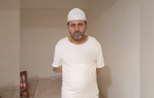 Fırıncı evinde ölü bulundu