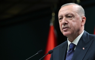 'Faiz indirimine devam' mesajı