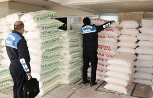 Un satışı yapan bayi ve depolara baskın yapıldı