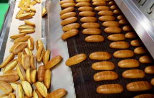 Başkanlar arasındaki 'ekmek polemiği' büyüyor
