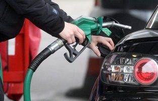 Sürücüleri üzecek gelişme! Akaryakıt fiyatlarına yeni zamlar göründü