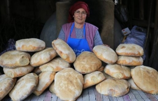 Bu ekmek 'yok' satıyor