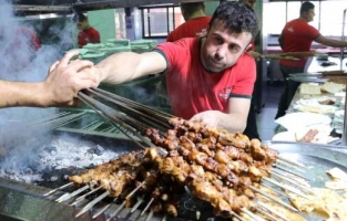 Ustaların 'yüksek maaş versek de işçi yok' isyanı