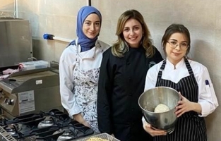 Öğrenciler börülce ve dut kurusu unuyla zenginleştirilmiş ekmek üretti