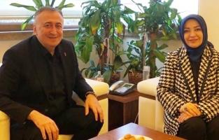 TFF Başkanı Balcı, fırıncının sorunları aktardı