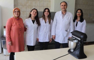 Geliştirilen bu yoğurucu ile artık yüzde 100 çavdar unundan ekmek yapılabilecek