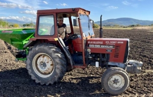 Ata tohumları Milas’ta toprakla buluştu