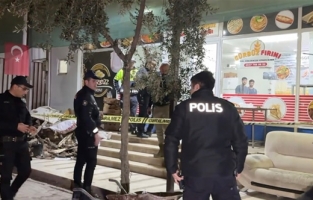 Ekmek fırınında kavga: 1 ölü