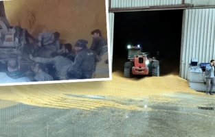 Tonlarca mısırın altında kalan işçi yaşamını yitirdi