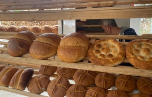 Trabzon ekmeğinde gramaj ve fiyatta artışa gidildi