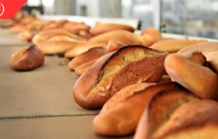 İzmir'de halk ekmeğe zam geldi