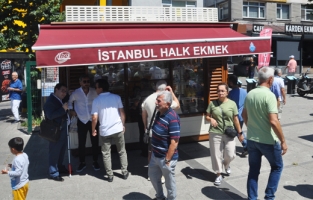 İstanbul'da halk ekmeğe yüzde 25 zam!