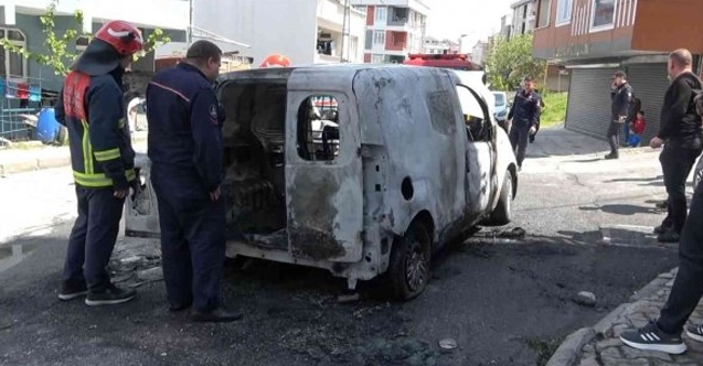 Yeni aldığı ekmek teknesi küle dönünce gözyaşlarını tutamadı